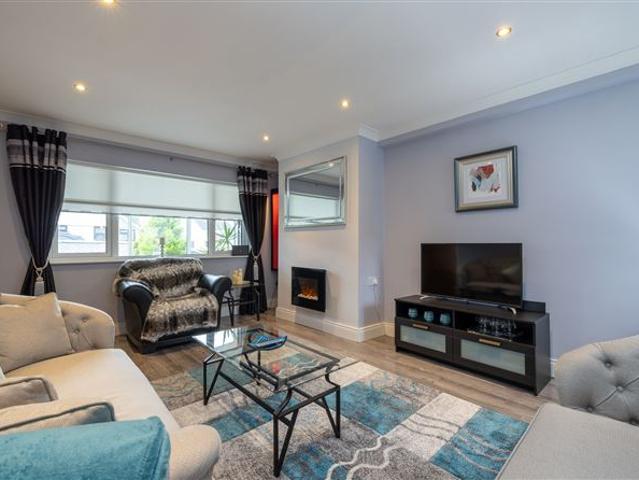Detached House for sale in Graiguecullen Shopping Centre, Carlow