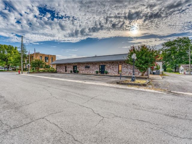 Commercial for sale in Ark