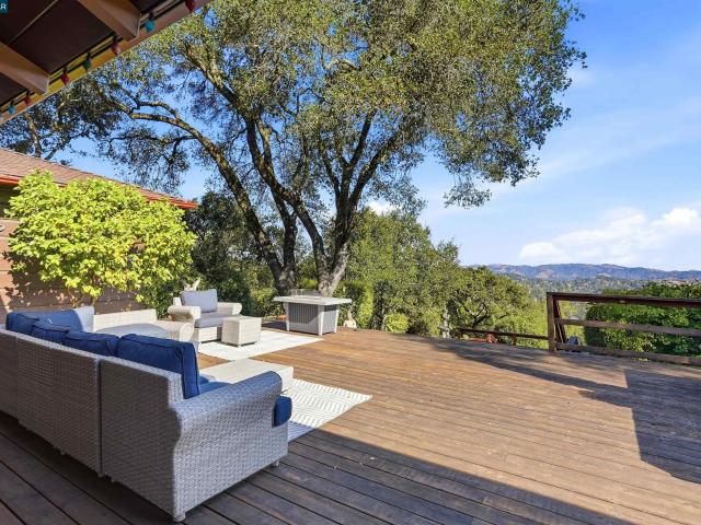 House for sale in Orinda, Contra Costa County