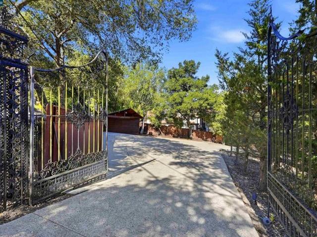 House for sale in Orinda, Contra Costa County