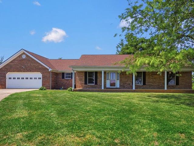 House for sale in Salvisa, Kentucky