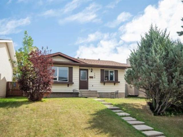 House for sale in Eastview Estates, City of Red Deer
