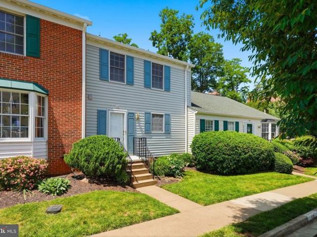Condo for sale in Virginia