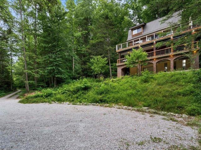 House for sale in Powell, Kentucky