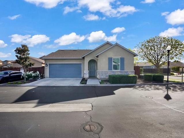 House for sale in Newman, California