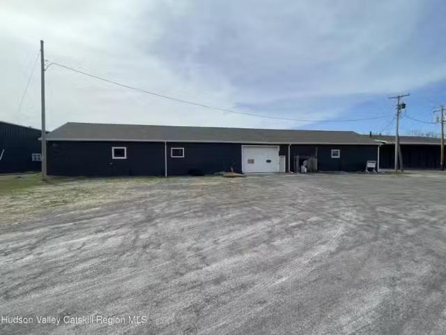 House for rent in Kingston