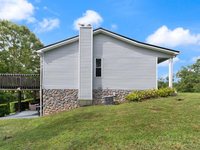 House for sale in Clay City, Powell County
