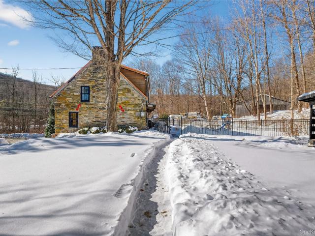 House for sale in Pawling, New York