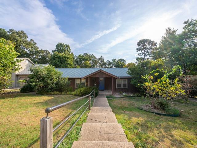 House for sale in Mammoth Spring, Fulton County