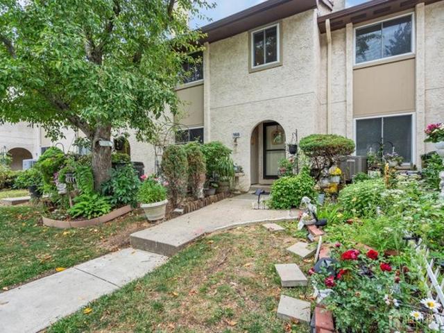 Condo for sale in Plainsboro, New Jersey