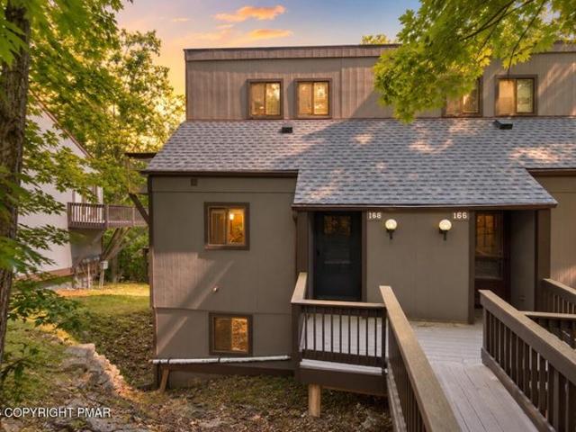 Townhouse for sale in Bartonsville, Pennsylvania
