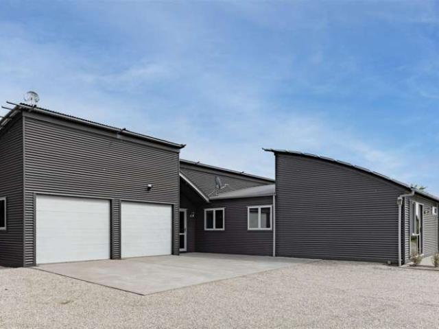 House for sale in Fairdown, West Coast