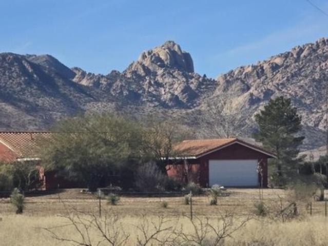 House for sale in Cochise, Arizona
