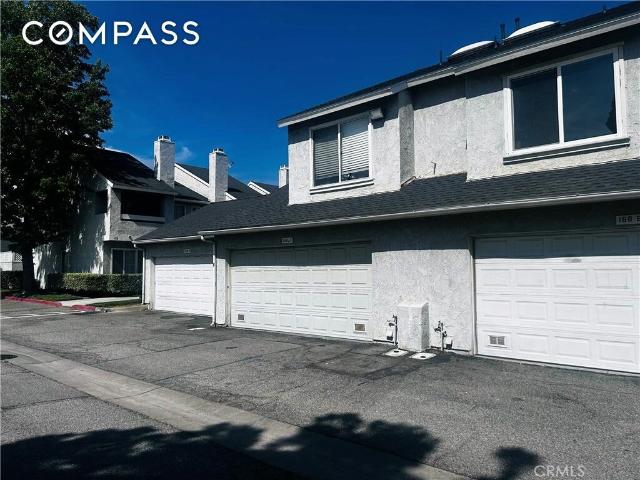Townhouse for sale in Rialto