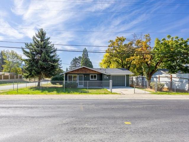House for sale in Myrtle Creek, Douglas County