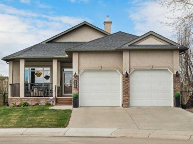 House for sale in Chestermere, Alberta