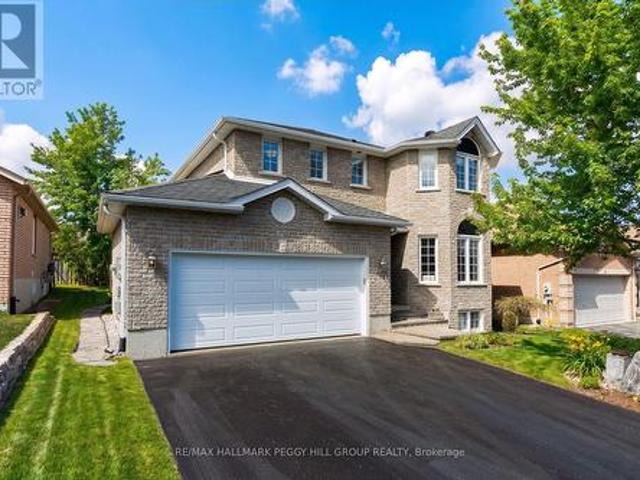 House for sale in Barrie, Ontario