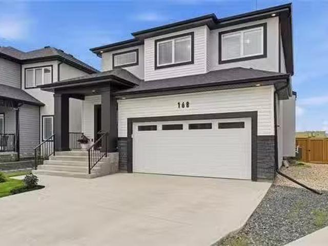House for sale in East St. Paul, Manitoba