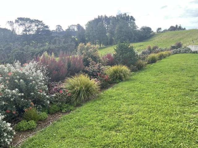 House for rent in Mahurangi East
