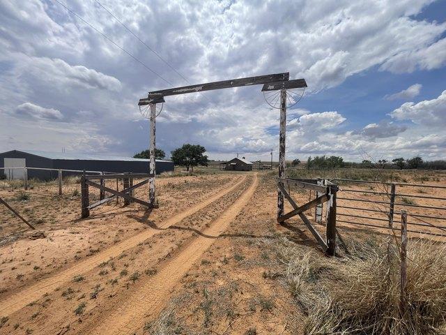 House for sale in Abernathy, Hale County