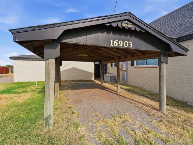 House for sale in Olustee, Oklahoma
