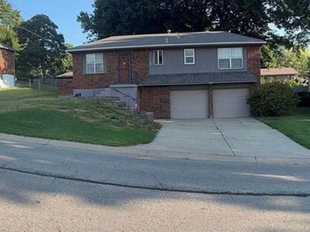 House for sale in East Hollywood, Independence
