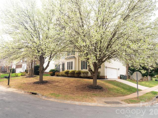 House for sale in Mecklenburg, North Carolina