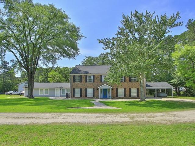 House for sale in Magnolia, Texas