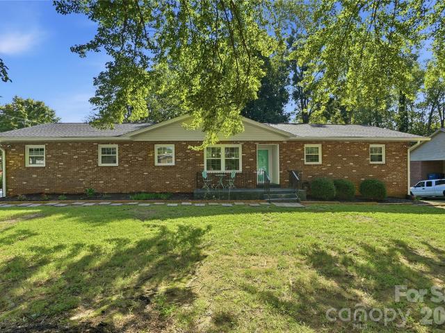 House for sale in Catawba, North Carolina