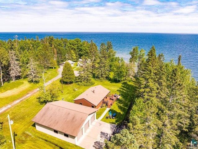 House for sale in Two Harbors, Minnesota