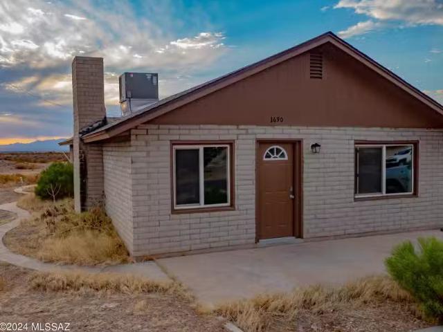 House for sale in Safford