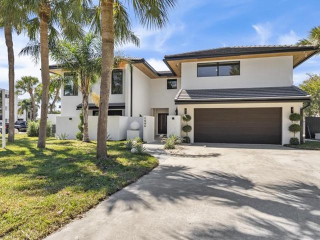 Townhouse for sale in Delray Beach, Florida