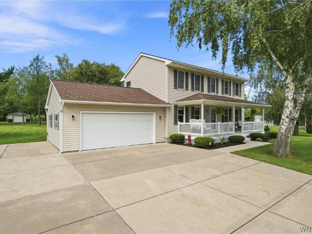 House for sale in Niagara, New York