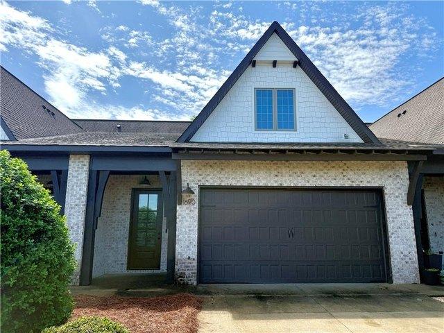 Townhouse for sale in Auburn, Alabama