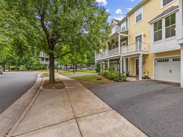 Townhouse for sale in Virginia