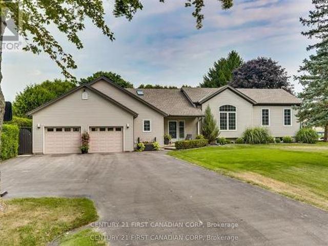House for sale in Thames Centre, Ontario