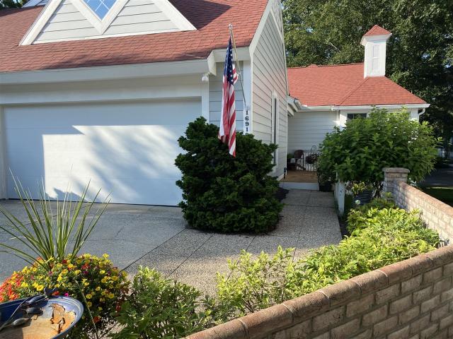 Condo for sale in Ferrysburg, Michigan