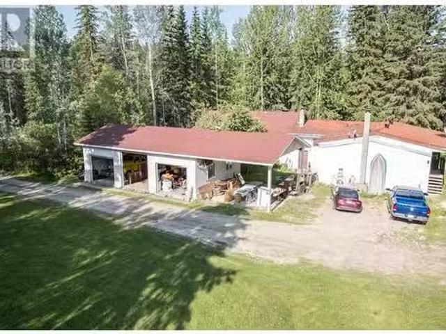 House for sale in Parson, British Columbia
