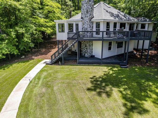 House for sale in White Plains, Georgia