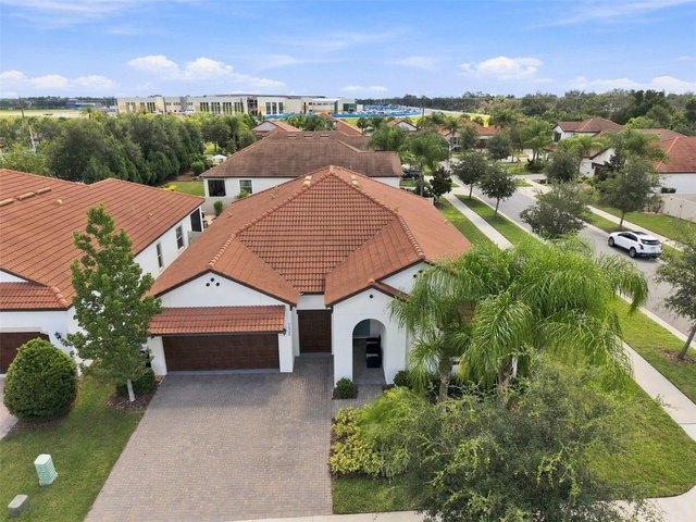 House for sale in Wimauma, Florida