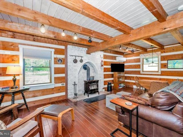 House for sale in Sharpsburg, Maryland