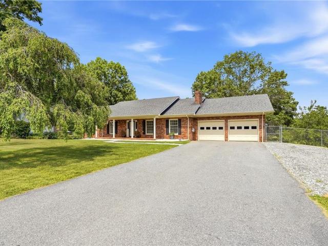 House for sale in Millers Creek, North Carolina