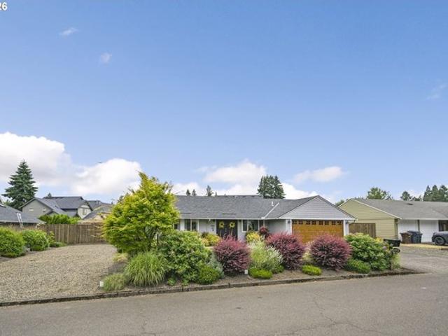 House for sale in Oregonia