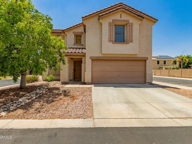 House for sale in Surprise, Arizona