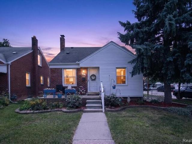 House for sale in Lincoln Park, Michigan