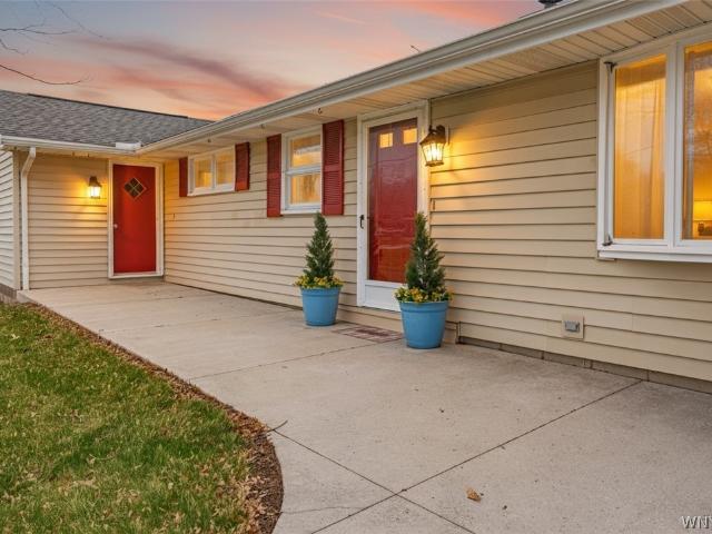 House for sale in Niagara, New York