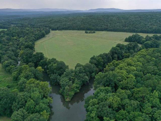 Farm for sale in Ark