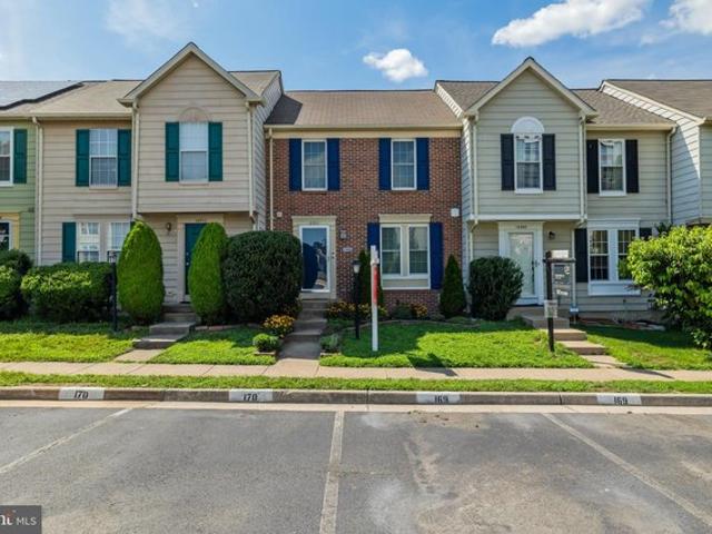 Townhouse for sale in Virginia
