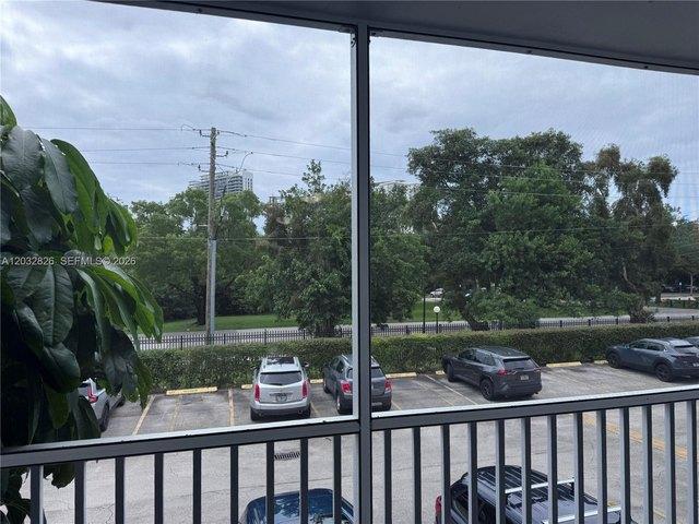 Condo for sale in North Miami Beach, Florida