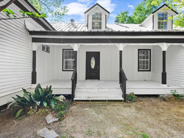 House for sale in Plantersville, Grimes County